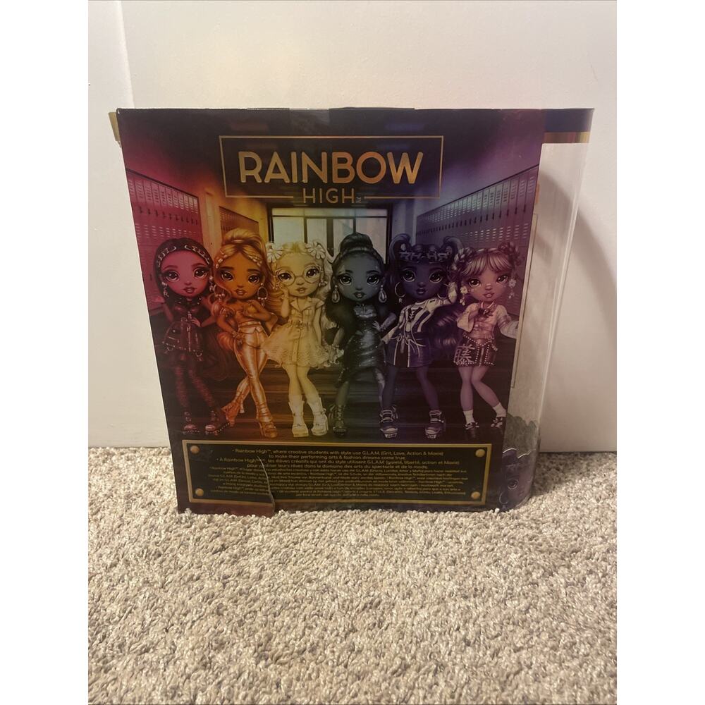 Rainbow High Meena Fleur Saffron Gold Fashion Doll Set with 2 Outfits New - Picture 3 of 9